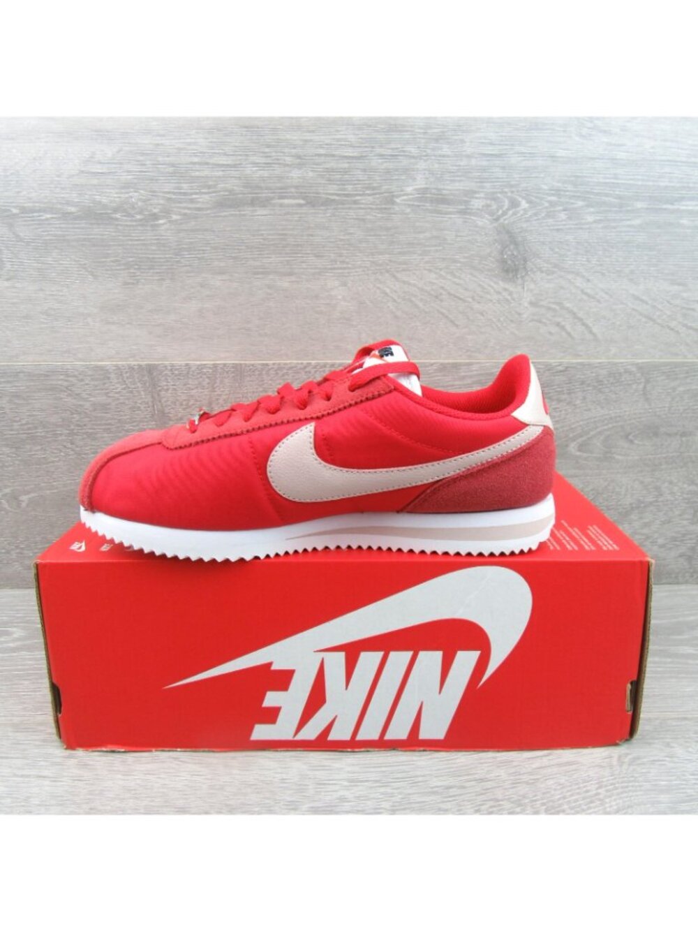 Nike Cortez Textile Womens Size 8 University Red White Sneakers NEW - Picture 3 of 13